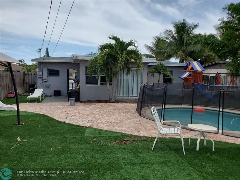 811 S Broadway, Lantana, FL 33462 Photo