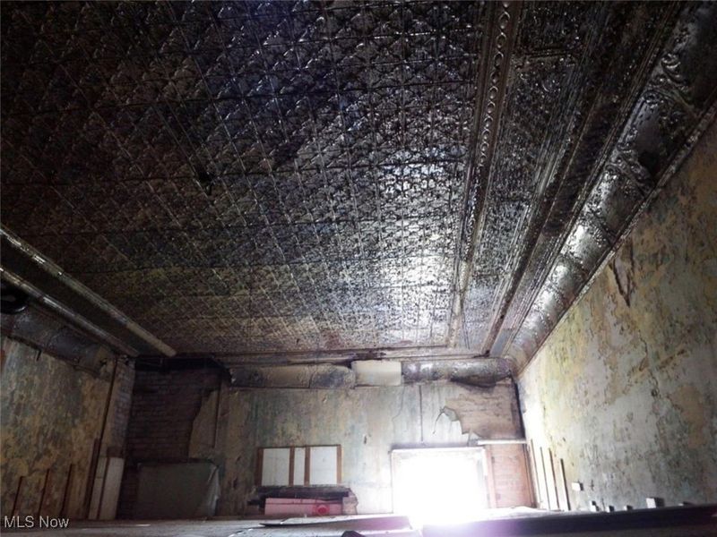 39 E Main Street, Crooksville, OH 43731 Photo 11