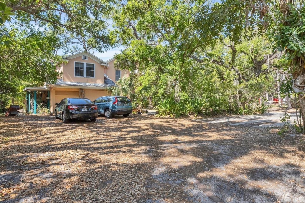 2315 Mcclellan Parkway, Sarasota, FL 34239 Photo