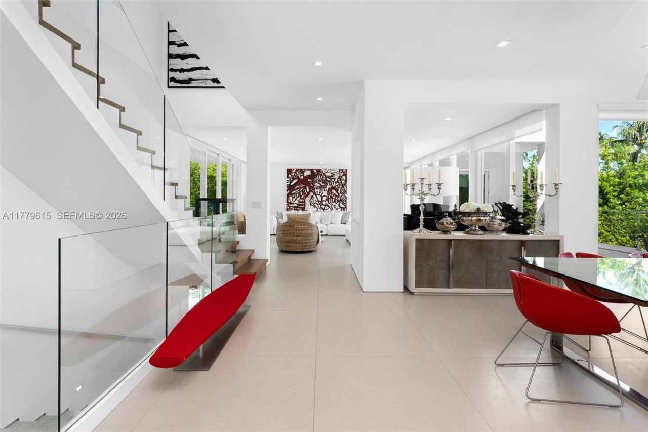 481 S Mashta Drive, Key Biscayne, FL 33149 Photo