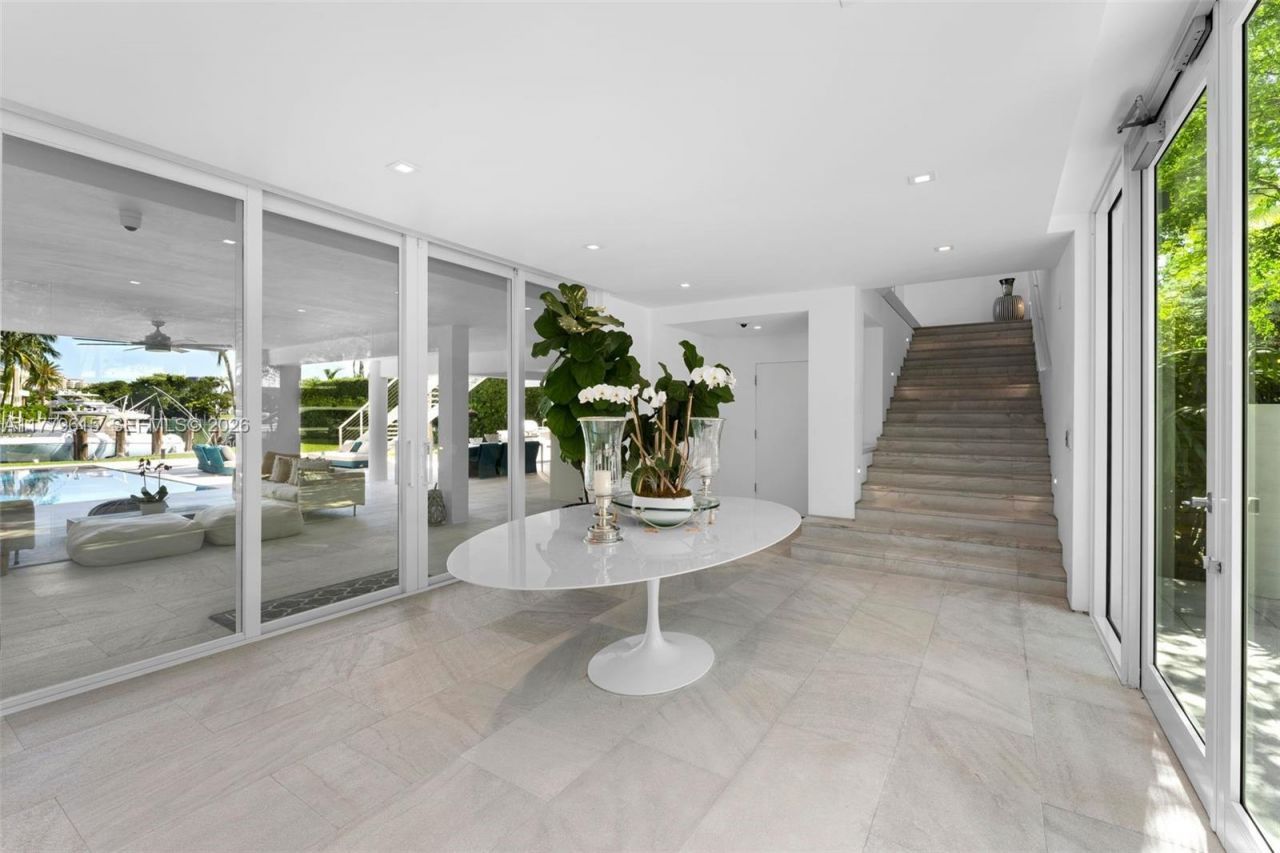 481 S Mashta Drive, Key Biscayne, FL 33149 Photo