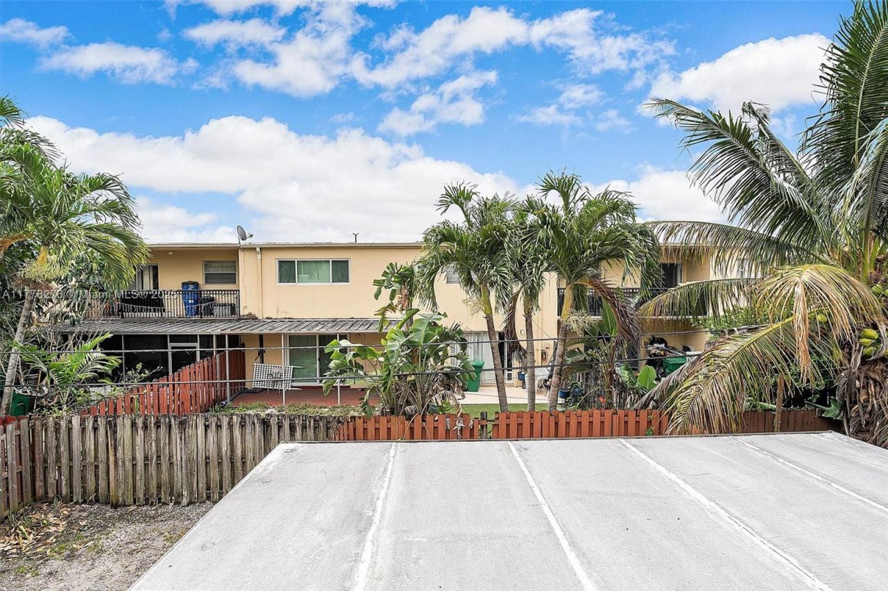 6668 SW 41st Pl, Unit 29, Davie, FL 33314 Photo