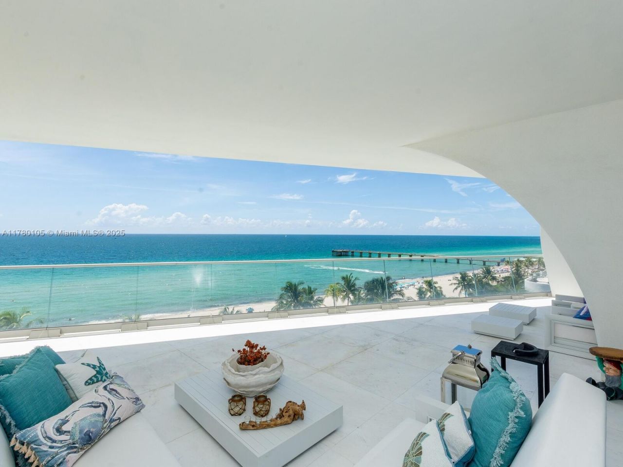 16901 Collins Ave, Unit 703, Sunny Isles Beach, FL 33160 Photo