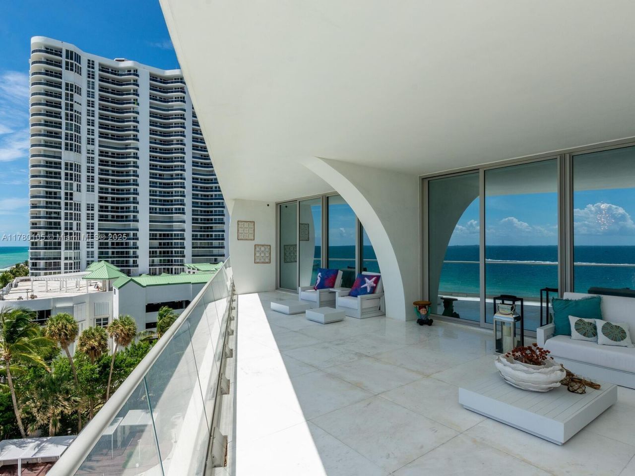 16901 Collins Ave, Unit 703, Sunny Isles Beach, FL 33160 Photo