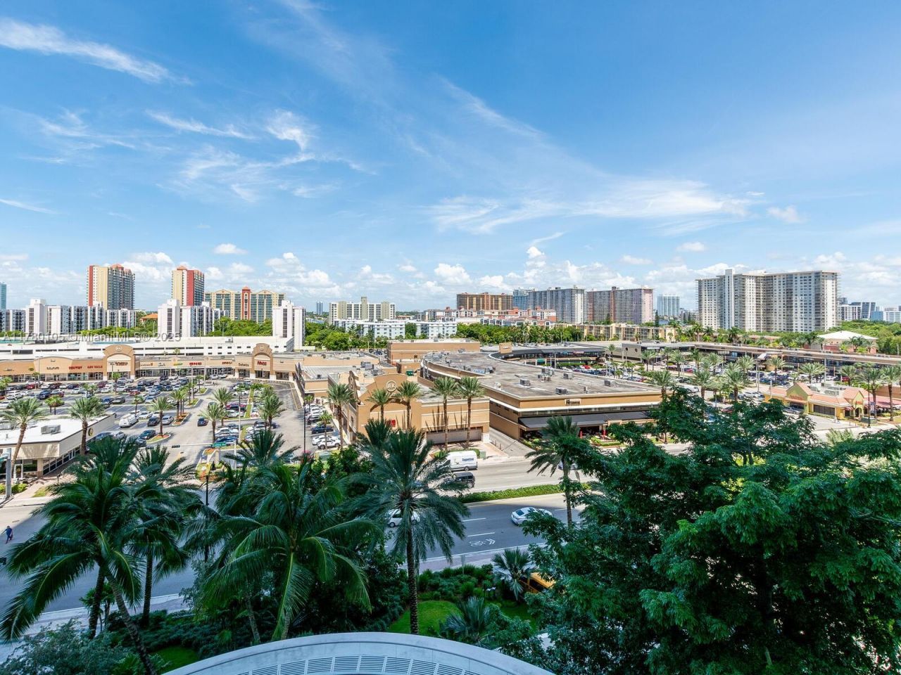 16901 Collins Ave, Unit 703, Sunny Isles Beach, FL 33160 Photo