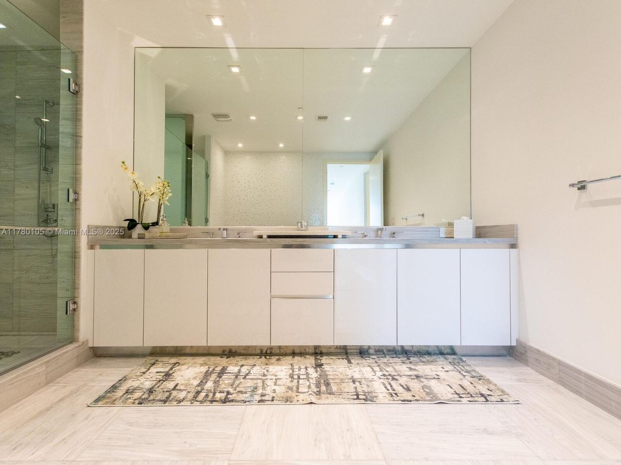 16901 Collins Ave, Unit 703, Sunny Isles Beach, FL 33160 Photo