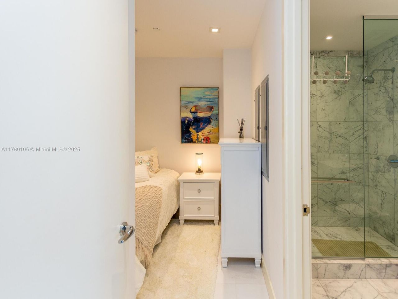 16901 Collins Ave, Unit 703, Sunny Isles Beach, FL 33160 Photo