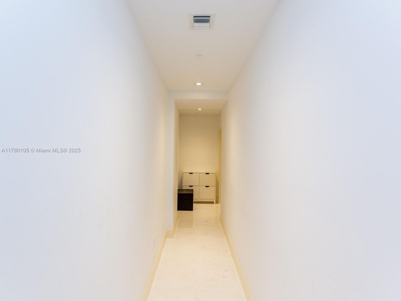 16901 Collins Ave, Unit 703, Sunny Isles Beach, FL 33160 Photo