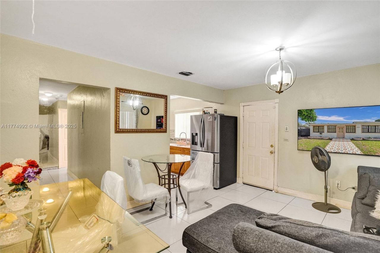 Please Call For Address, Miami, FL 33162 Photo