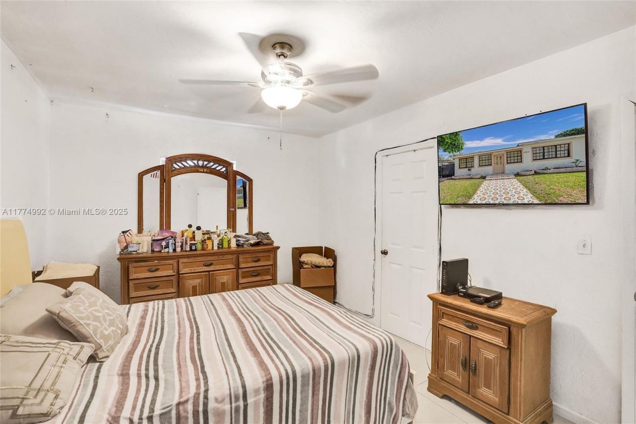 Please Call For Address, Miami, FL 33162 Photo