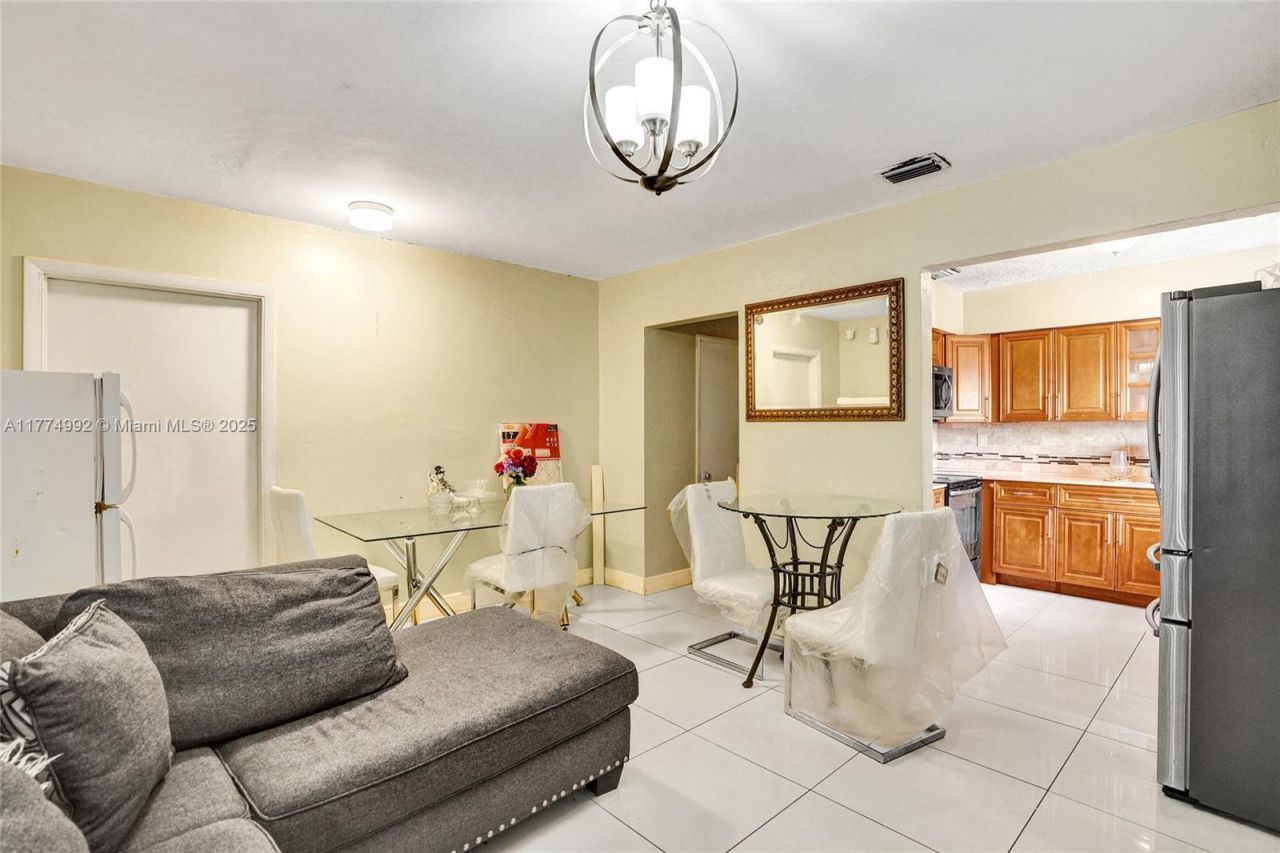 Please Call For Address, Miami, FL 33162 Photo