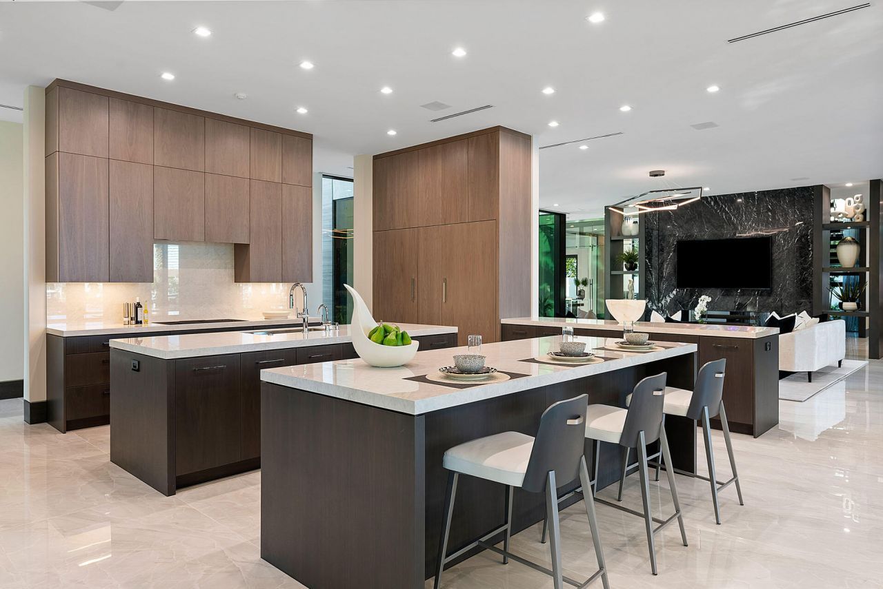 372 E Alexander Palm Road, Boca Raton, FL 33432 Photo