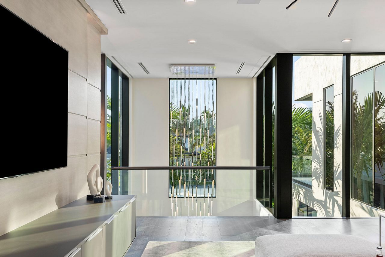 372 E Alexander Palm Road, Boca Raton, FL 33432 Photo