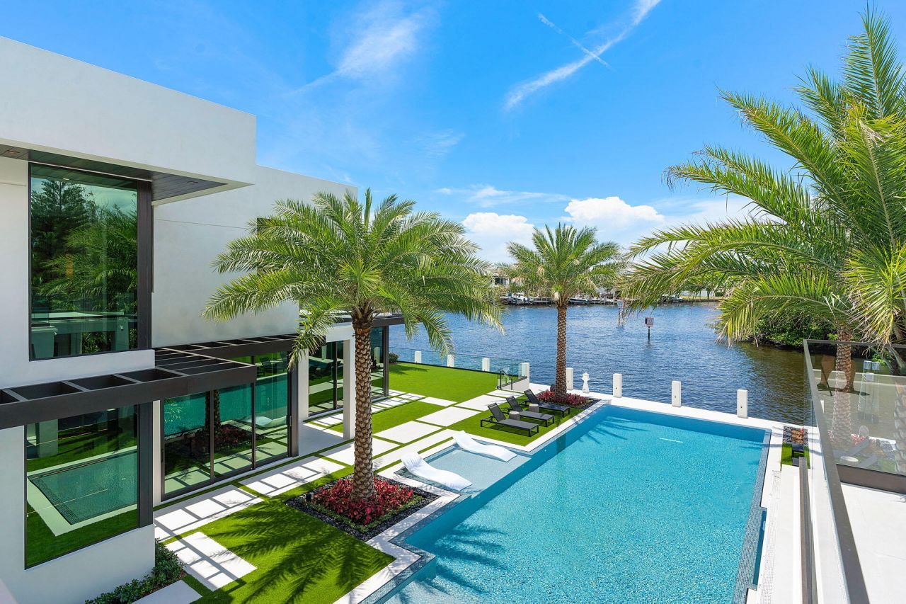 372 E Alexander Palm Road, Boca Raton, FL 33432 Photo