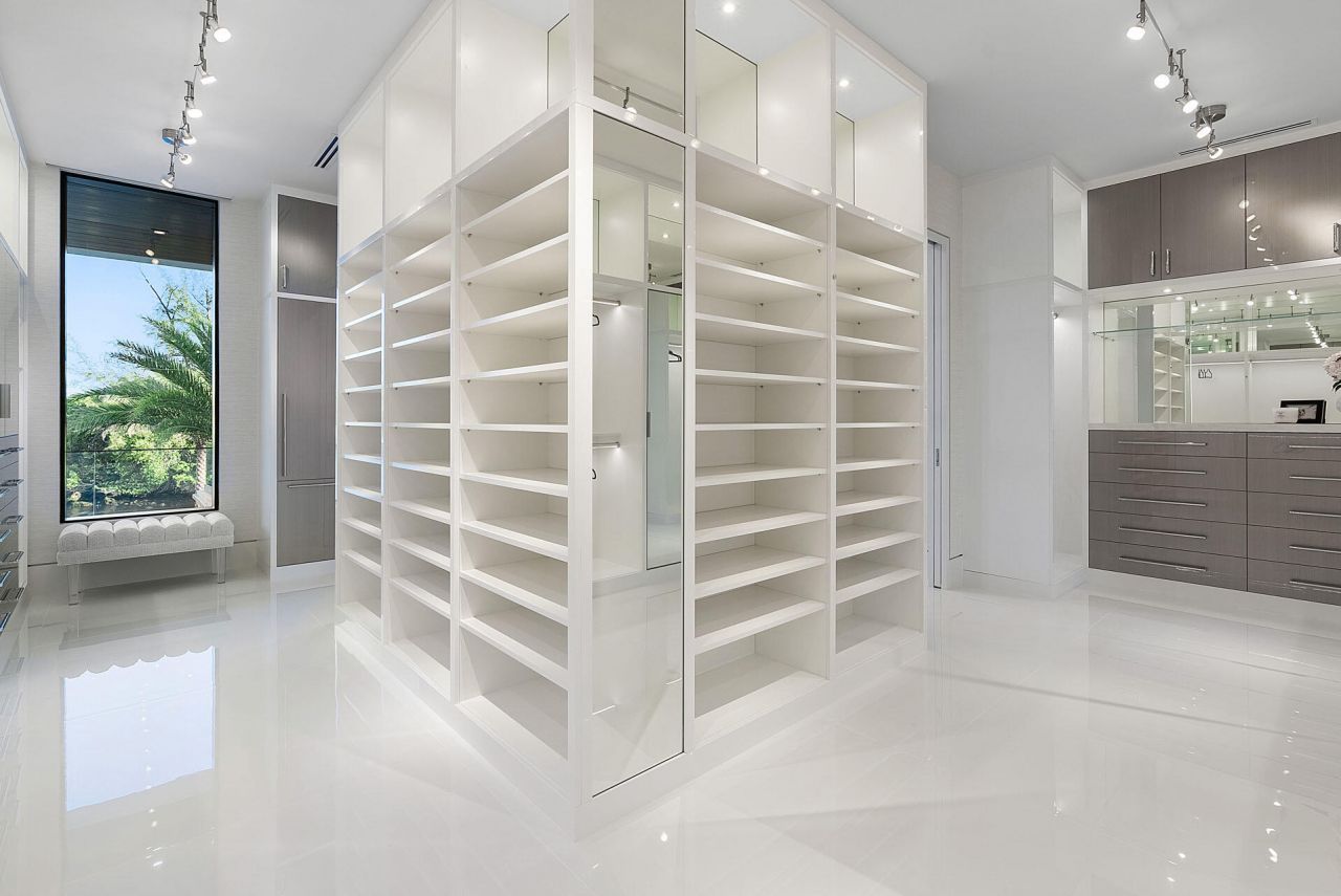 372 E Alexander Palm Road, Boca Raton, FL 33432 Photo