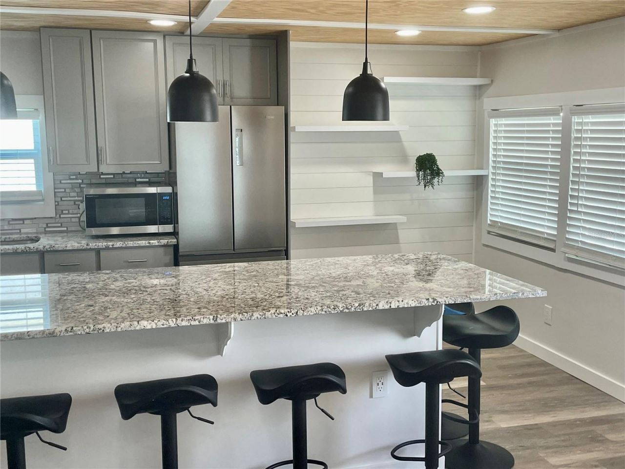 3710 Gulf Of Mexico Drive, Unit E22, Longboat Key, FL 34228 Photo