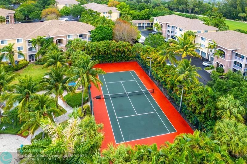 6492 Emerald Dunes Drive, Unit 208, West Palm Beach, FL 33411 Photo