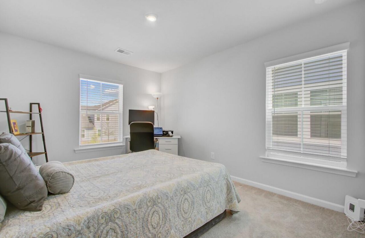 86 Red Bluff Street Photo 26