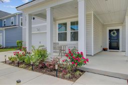 86 Red Bluff Street photo 4