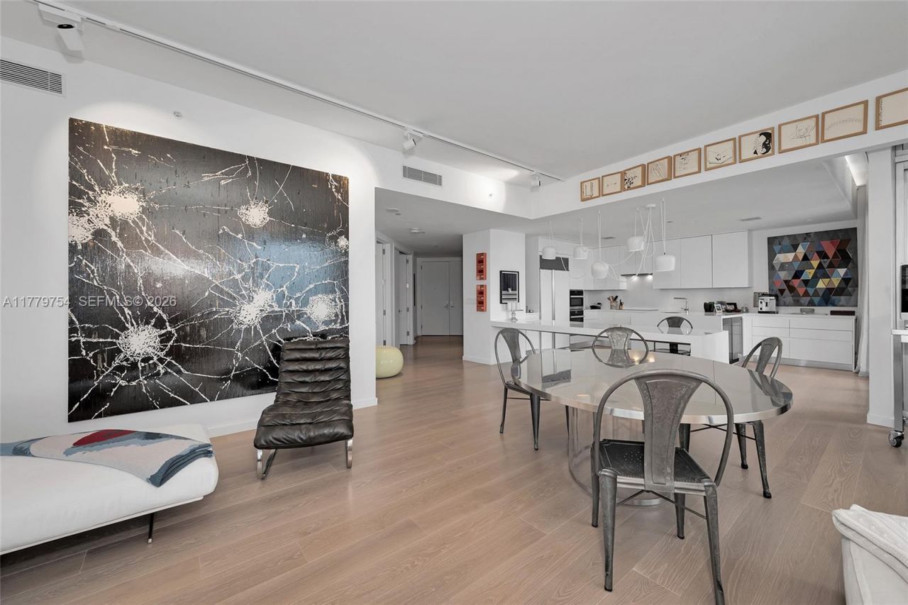 1425 Brickell Ave, Unit 61E, Miami, FL 33131 Photo