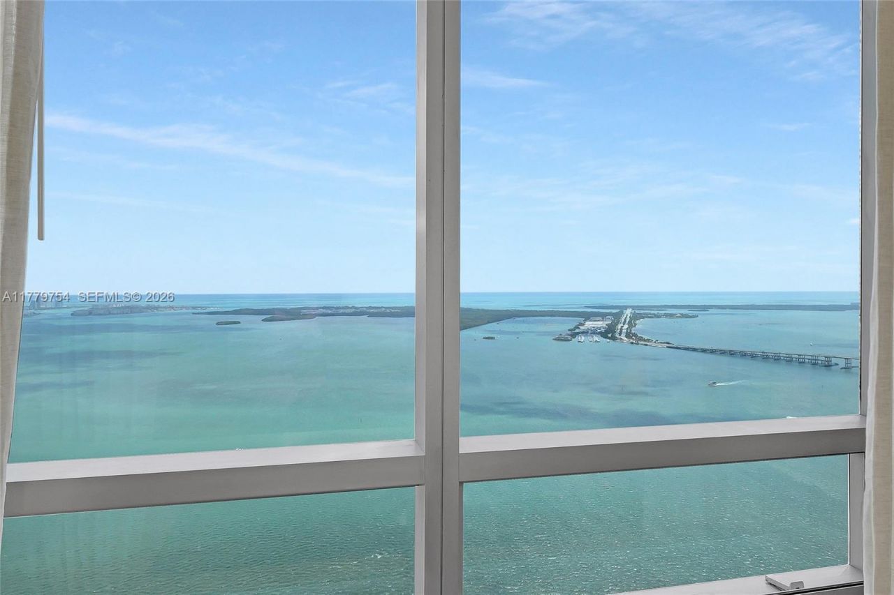 1425 Brickell Ave, Unit 61E, Miami, FL 33131 Photo