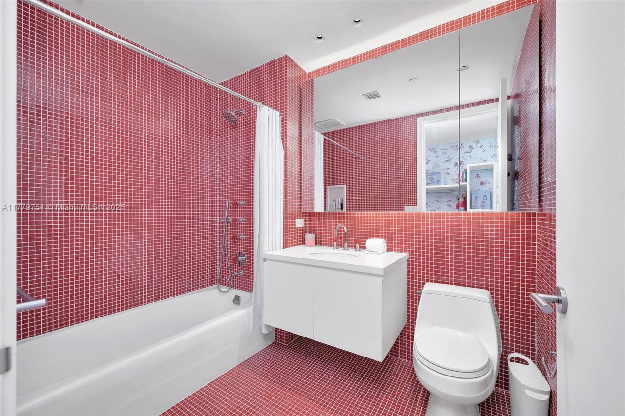 1425 Brickell Ave, Unit 61E, Miami, FL 33131 Photo