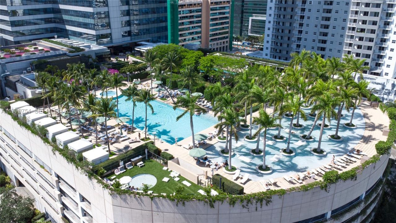 1425 Brickell Ave, Unit 61E, Miami, FL 33131 Photo