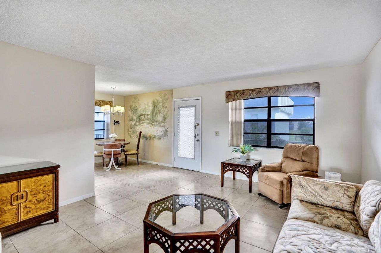 475 Piedmont J, Delray Beach, FL 33484 Photo