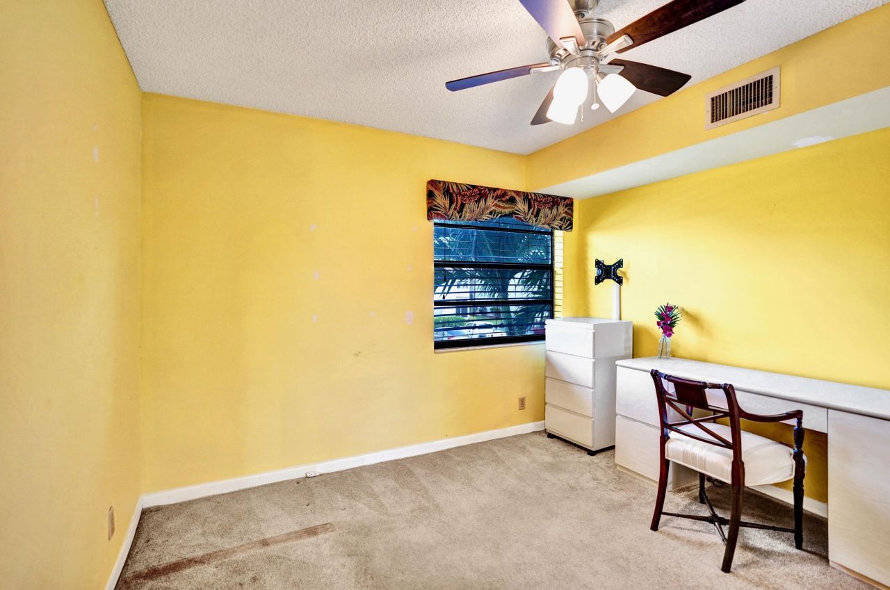 475 Piedmont J, Delray Beach, FL 33484 Photo