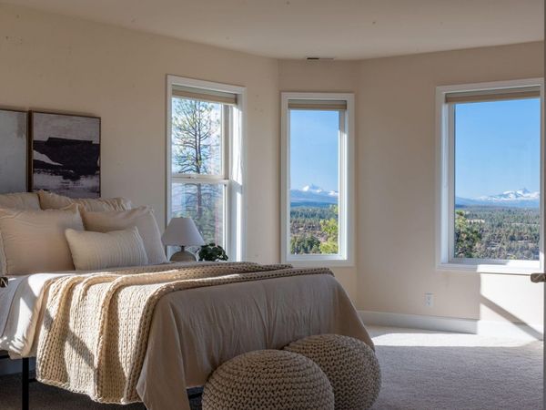 3615 NW Falcon Ridge, Bend, OR 97703