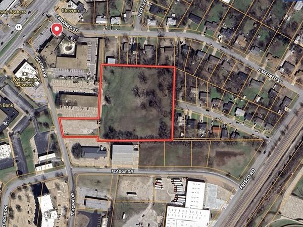 1600 E Hilton Street, Sherman, TX 75090