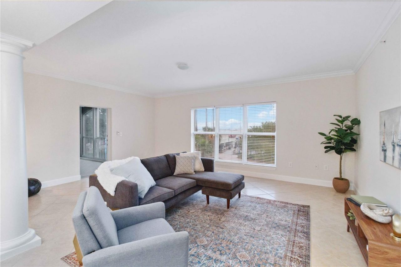 808 3rd Avenue W, Unit 203, Bradenton, FL 34205 Photo