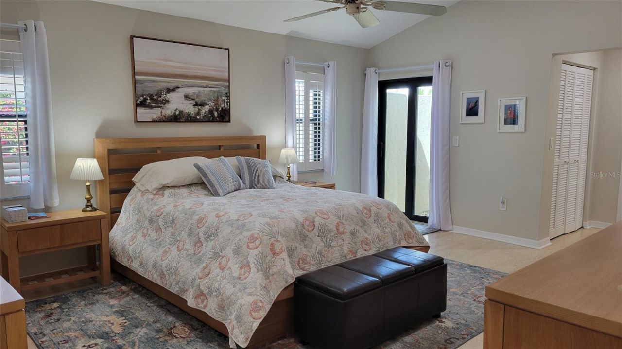 2339 Harbour Oaks Drive, Longboat Key, FL 34228 Photo