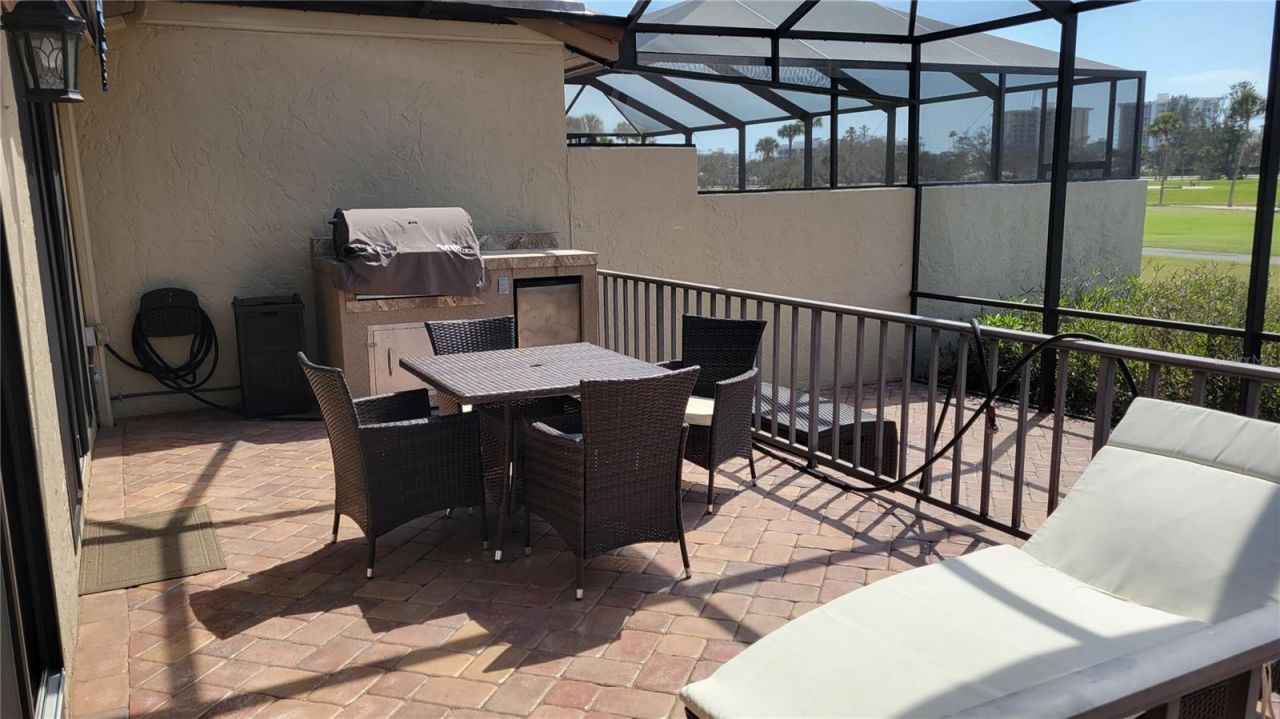 2339 Harbour Oaks Drive, Longboat Key, FL 34228 Photo