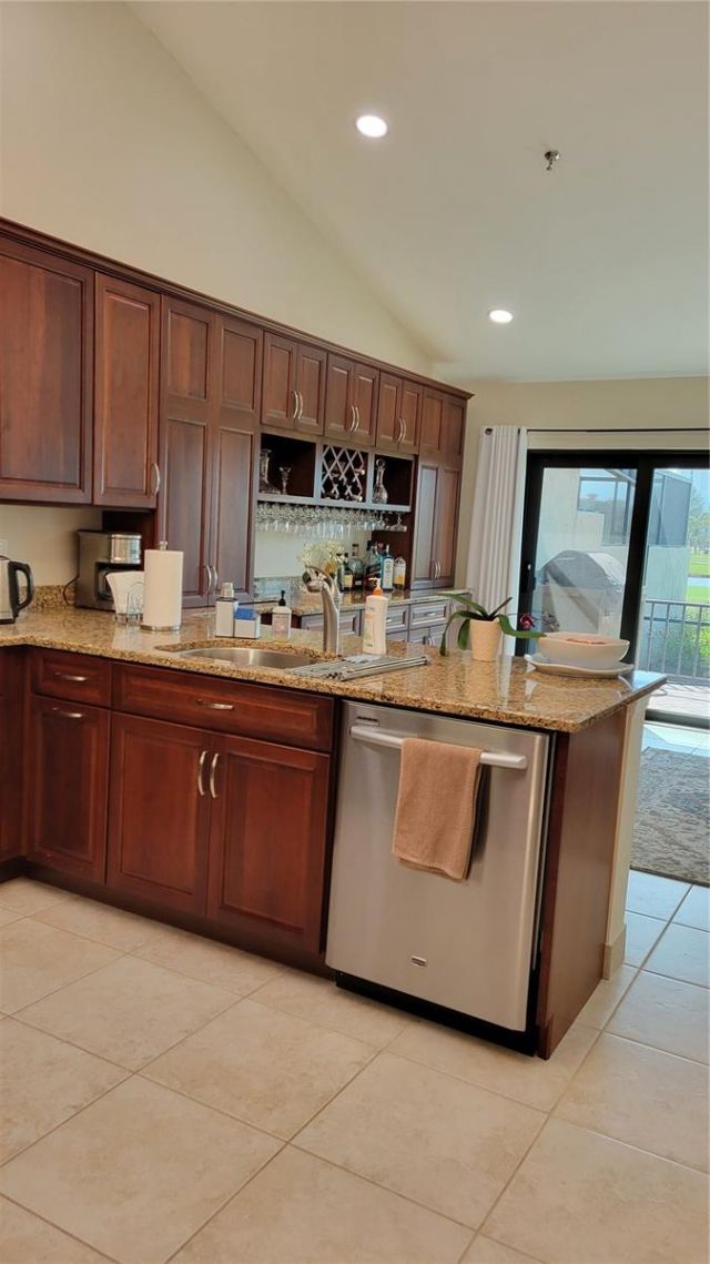 2339 Harbour Oaks Drive, Longboat Key, FL 34228 Photo