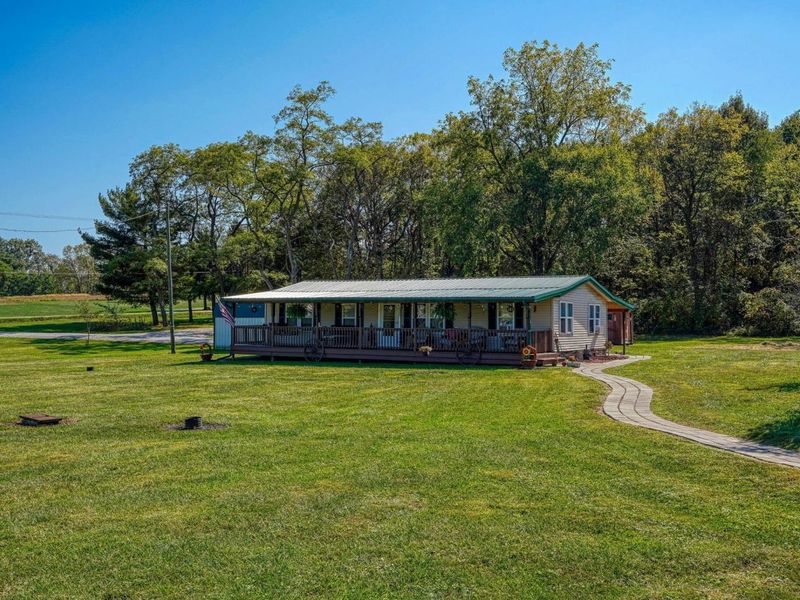 7271 National Road SW, Etna, OH 43062 Photo 3