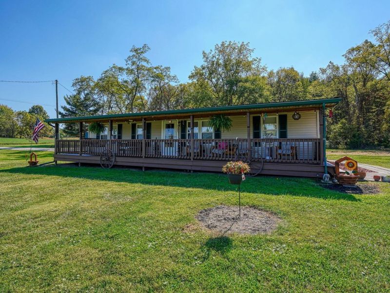 7271 National Road SW, Etna, OH 43062 Photo 5