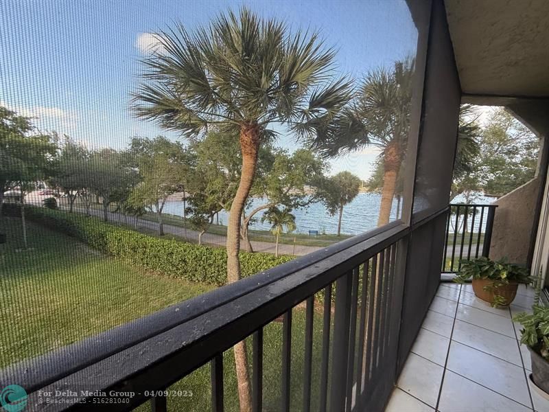 3500 Blue Lake Drive, Unit 303, Pompano Beach, FL 33064 Photo