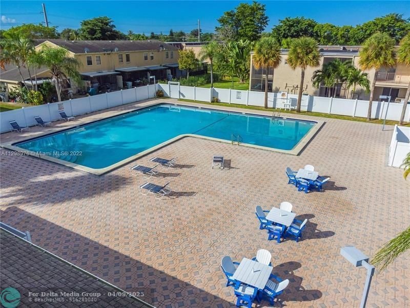 3500 Blue Lake Drive, Unit 303, Pompano Beach, FL 33064 Photo