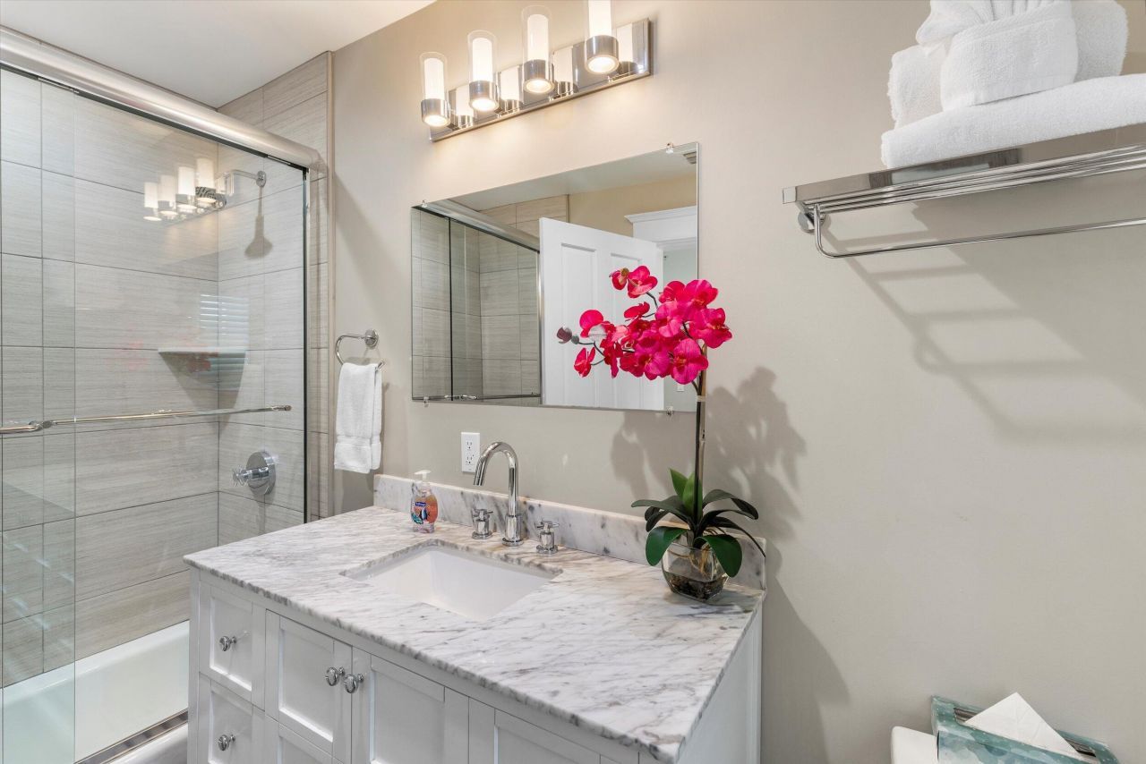 421 - 423 Simonton Street, Key West, FL 33040 Photo