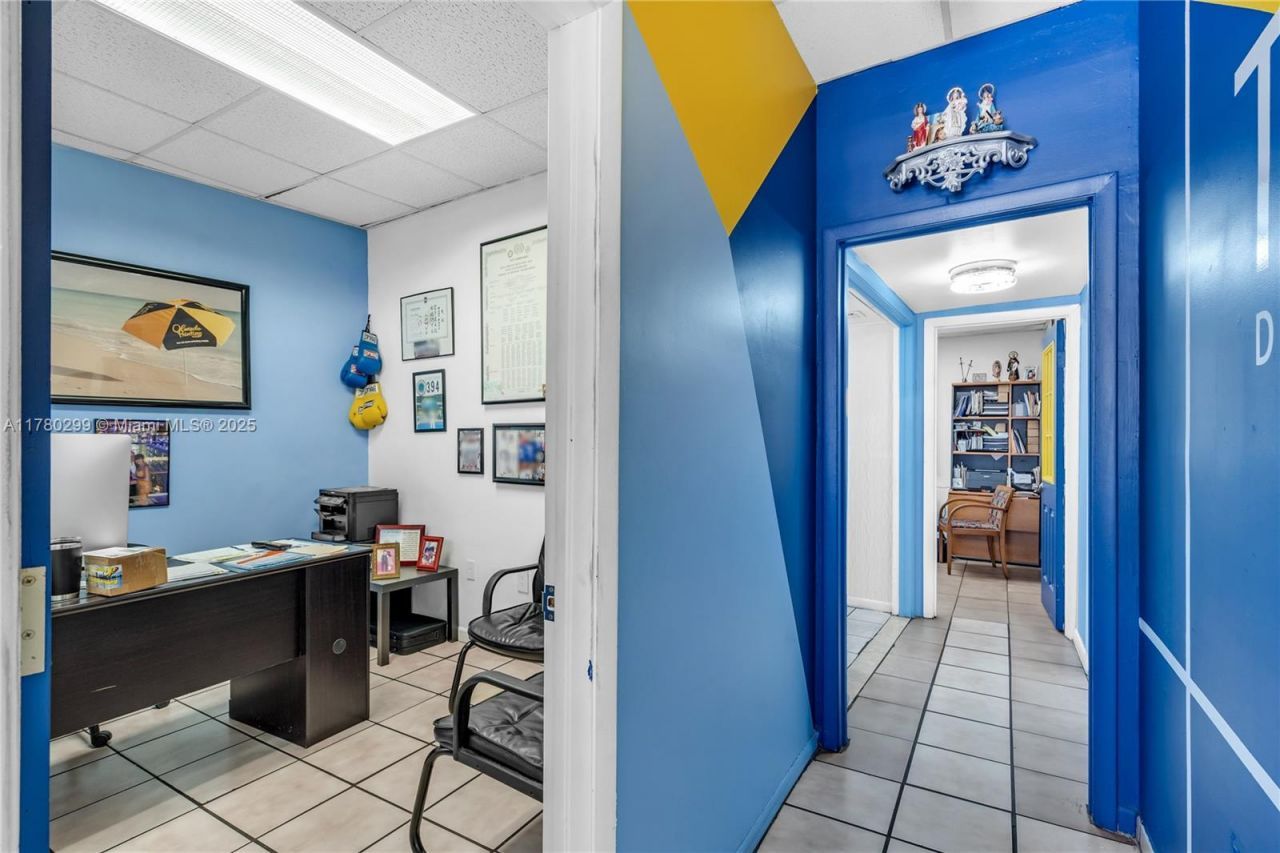 710 SW 73rd Ct, Miami, FL 33144 Photo