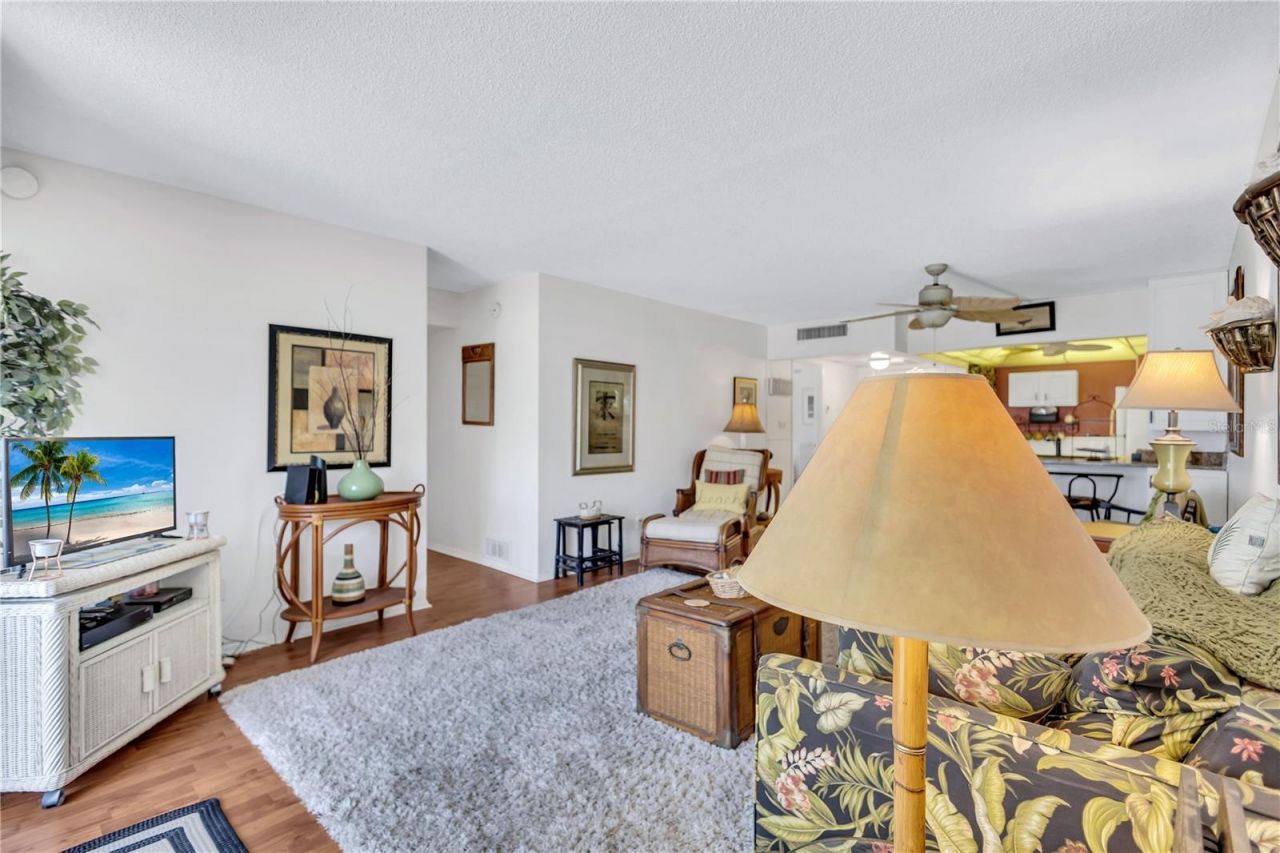 12300 Vonn Road, Unit 1102, Largo, FL 33774 Photo