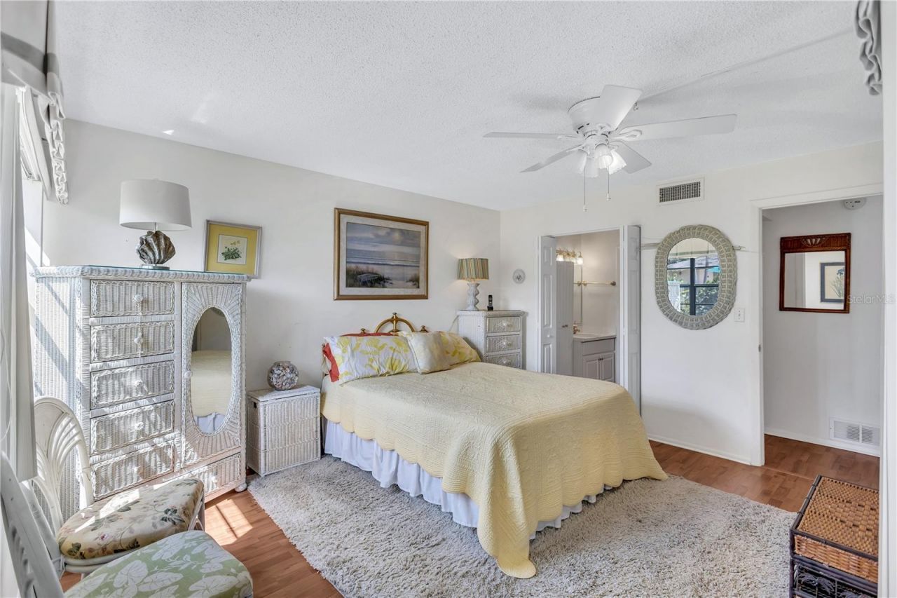 12300 Vonn Road, Unit 1102, Largo, FL 33774 Photo