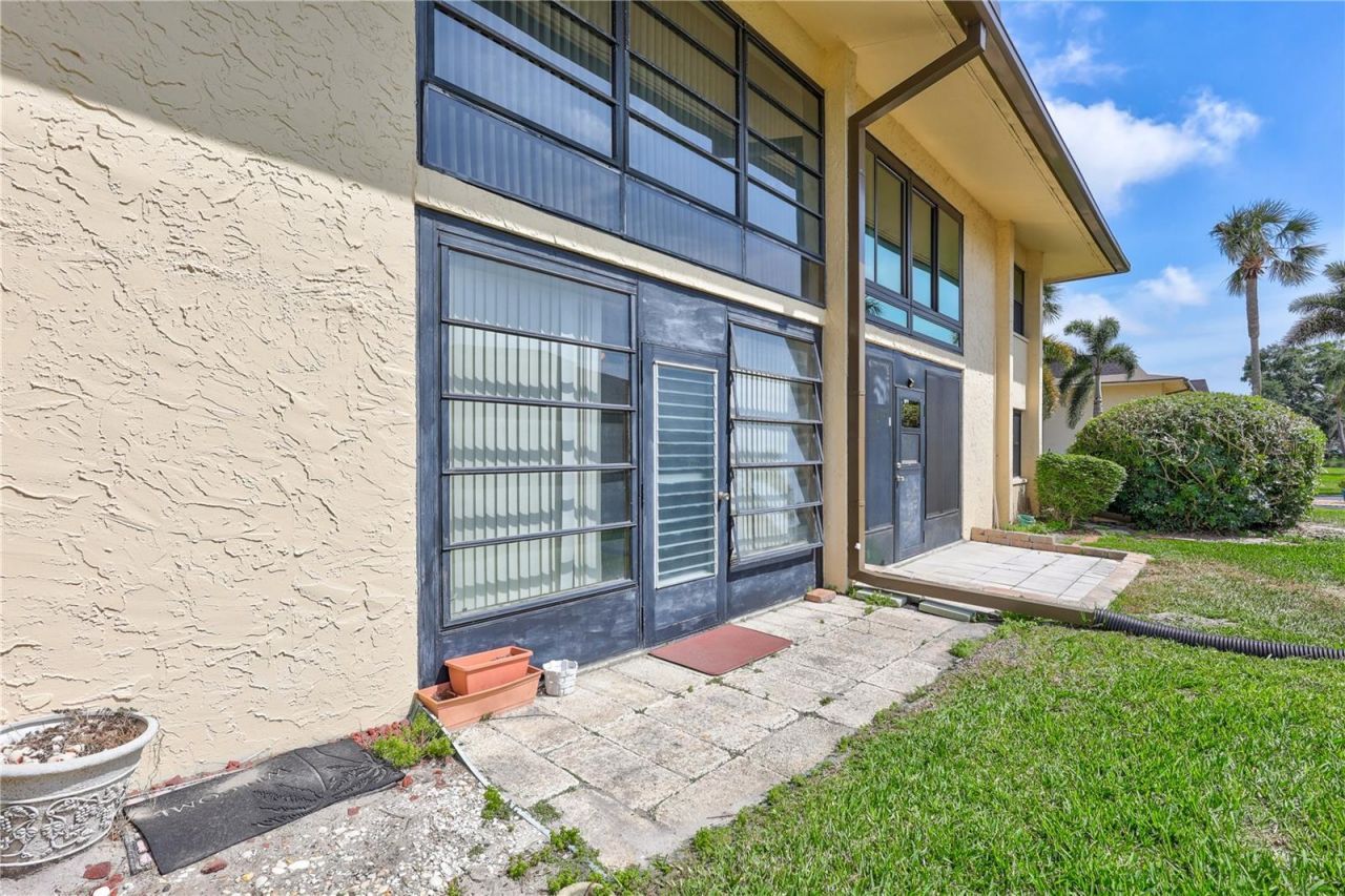 12300 Vonn Road, Unit 1102, Largo, FL 33774 Photo