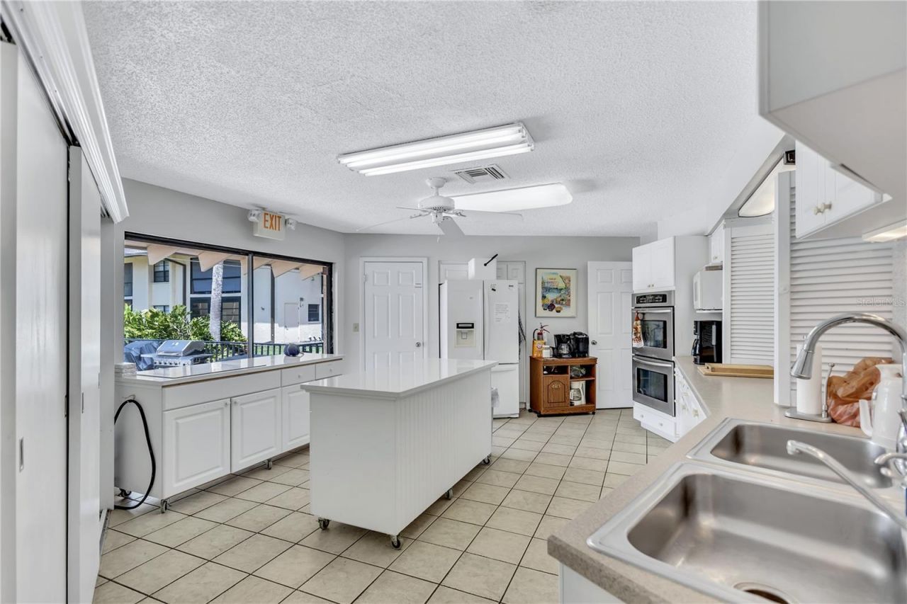 12300 Vonn Road, Unit 1102, Largo, FL 33774 Photo