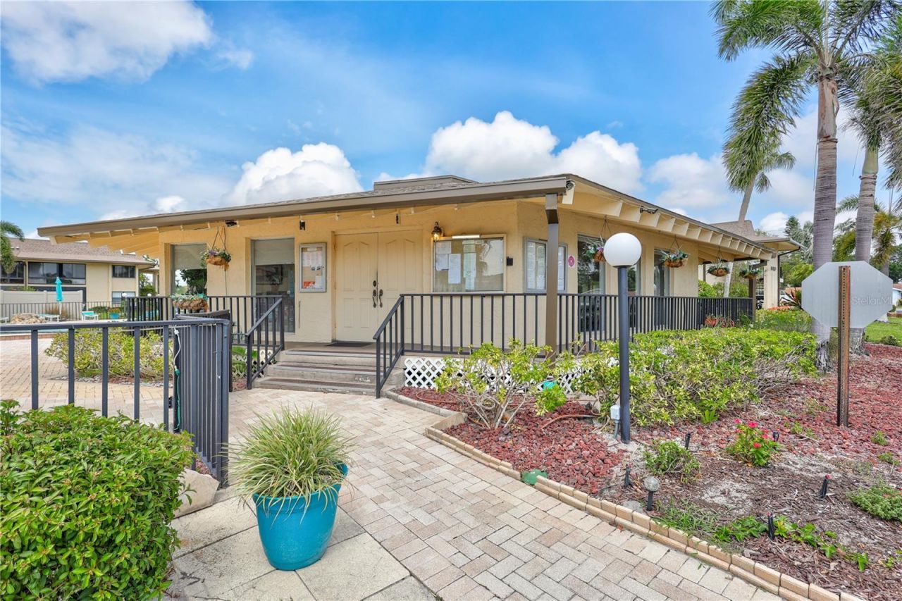 12300 Vonn Road, Unit 1102, Largo, FL 33774 Photo