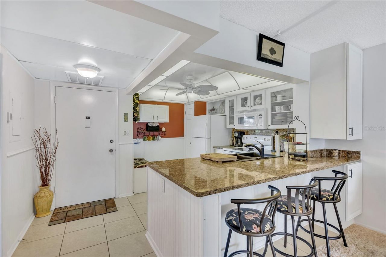 12300 Vonn Road, Unit 1102, Largo, FL 33774 Photo