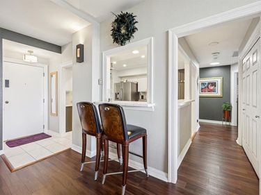 5200 Keller Springs Road, Unit 815, Dallas, TX 75248
