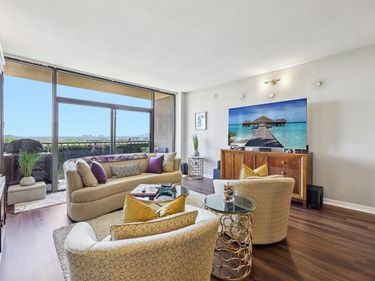 5200 Keller Springs Road, Unit 815, Dallas, TX 75248