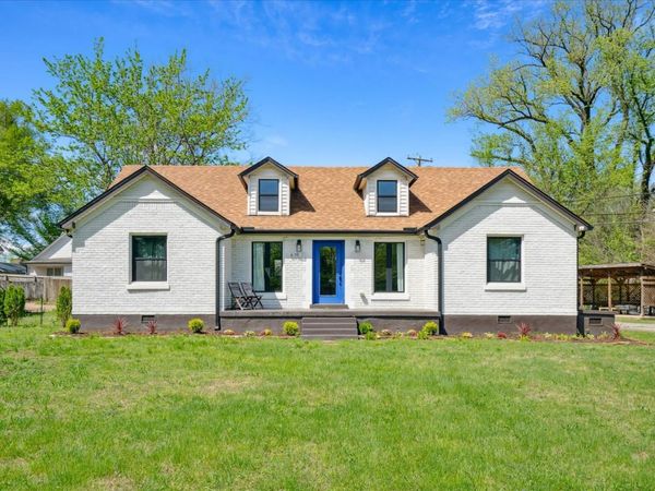 615 E Parkway S, Memphis, TN 38104